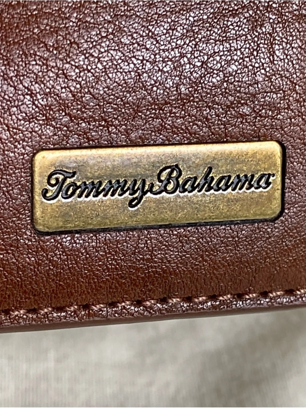Tommy Bahama Brown Leather Bifold Wallet Slim Card Holder Mens